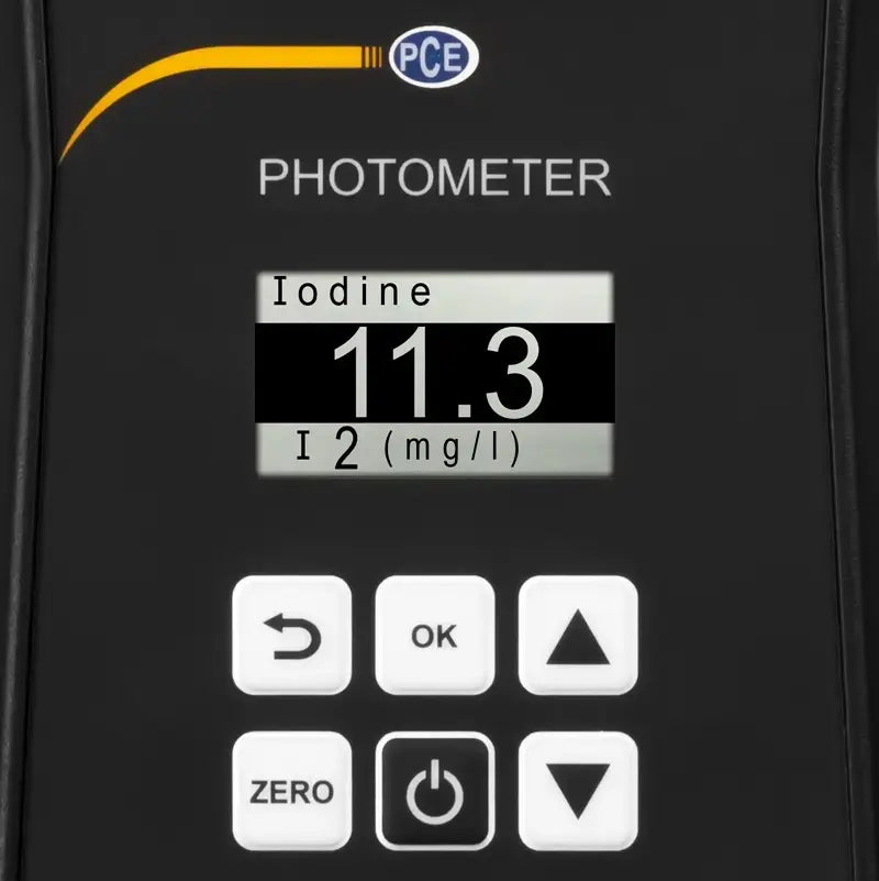 Photometer displaying iodine measurement with PCE logo